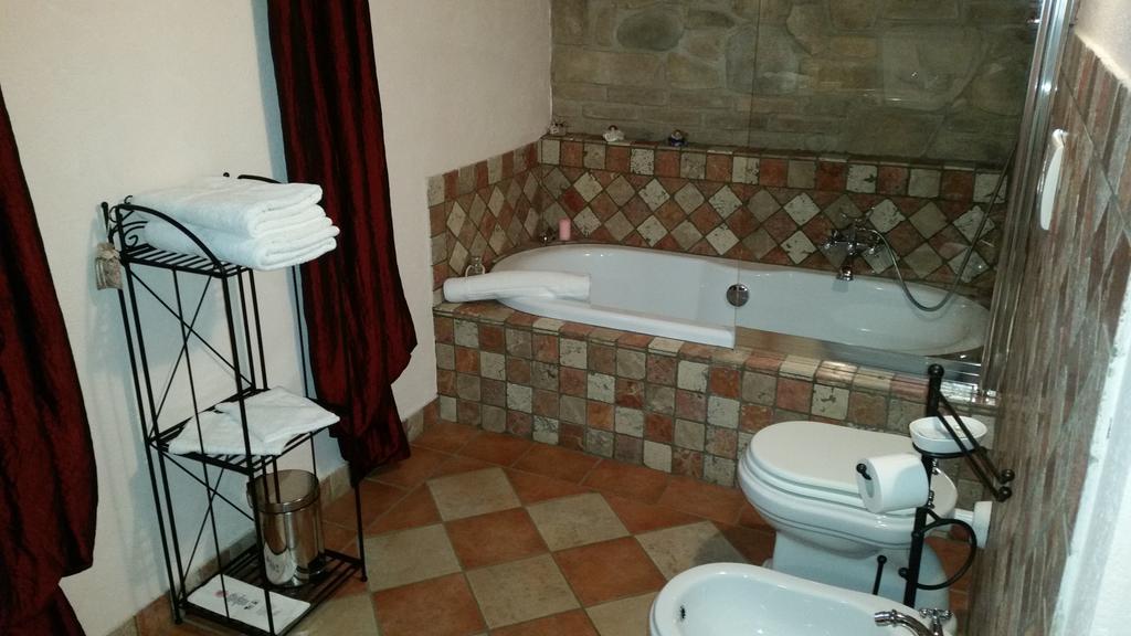 Villa Laura B&B Fossano Pokój zdjęcie