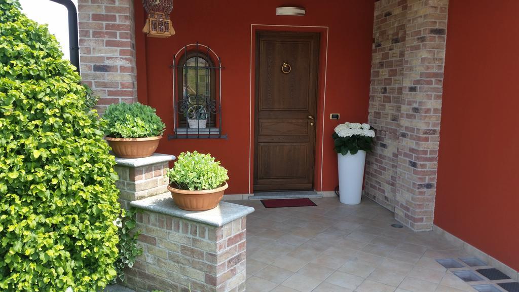 Villa Laura B&B Fossano Zewnętrze zdjęcie
